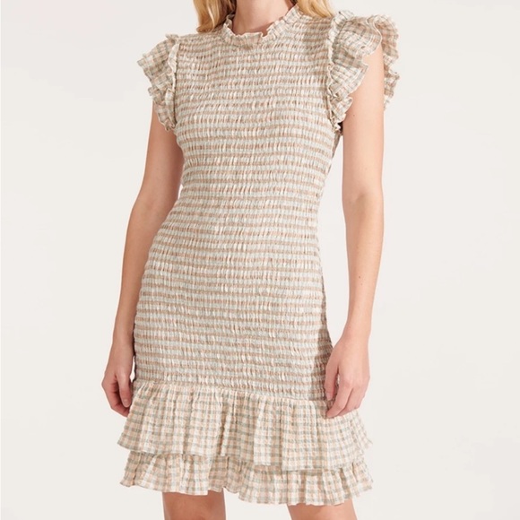 Veronica Beard Dresses & Skirts - Veronica Beard Cici Smocked Dress Size 12
